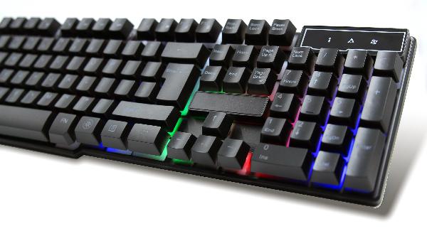 VARR compact Gaming keyboard - Rebel -, 3 RGB modi, 104 high quality membrane keys, 2,8m USB, 439 gram