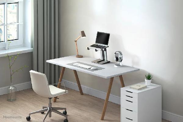 Newstar Neomounts opvouwbare laptop stand NSLS200 Beeldschermgrootte: 10 - 16 Inch Belastbaar tot 5 kg Hoogte verstelbaar: 207 - 267 mm Diepte instel: 162 - 252 mm