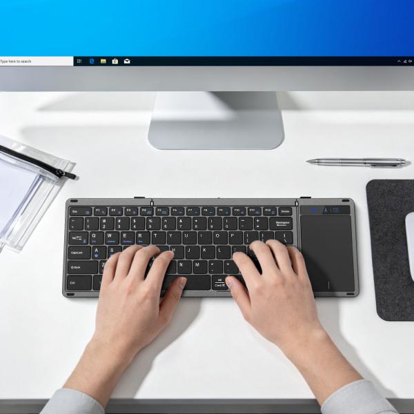 Rii RK809 Pro opvouwbaar Bluetooth-toetsenbord met touchpad, 3 apparaten, USB-C oplaadbaar, zwart